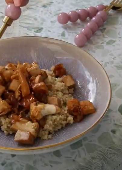 Sticky Orange Tofu Bowl | Renovatio